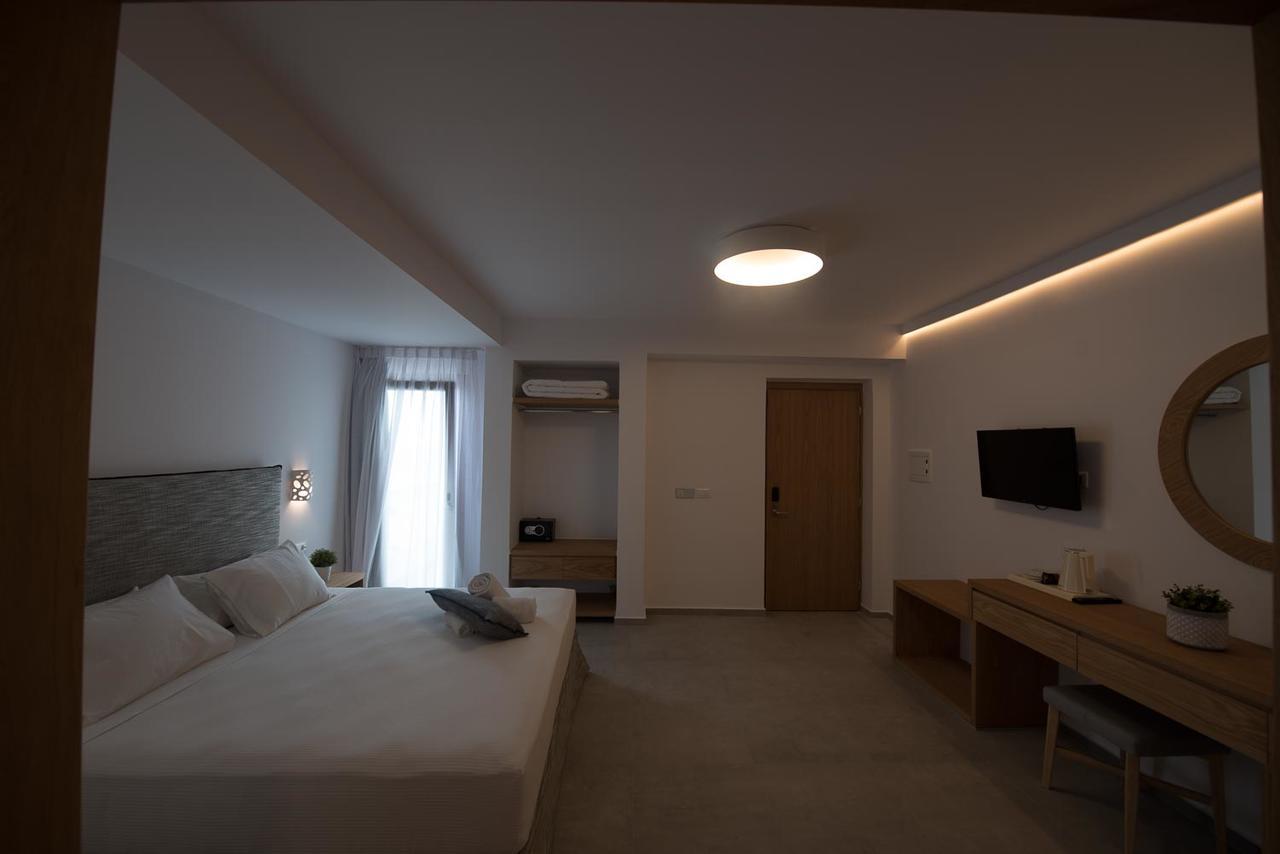 Natura Luxury Boutique Hotel Skopelos Loutraki  Esterno foto