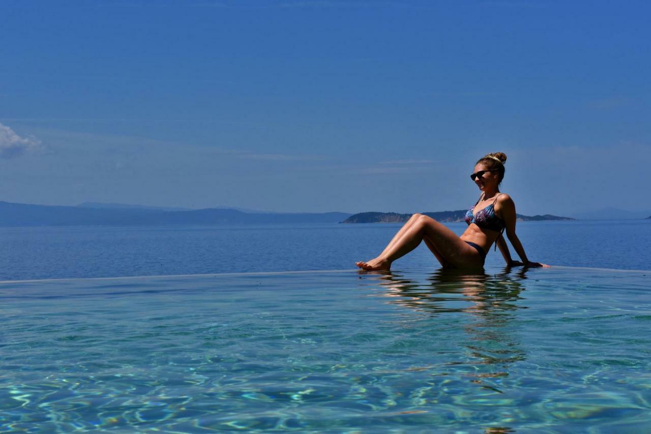 Natura Luxury Boutique Hotel Skopelos Loutraki  Esterno foto