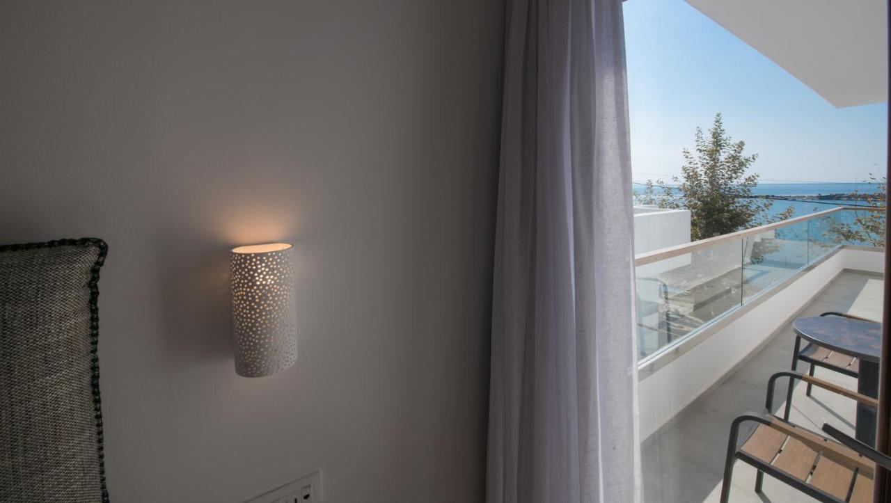Natura Luxury Boutique Hotel Skopelos Loutraki  Esterno foto